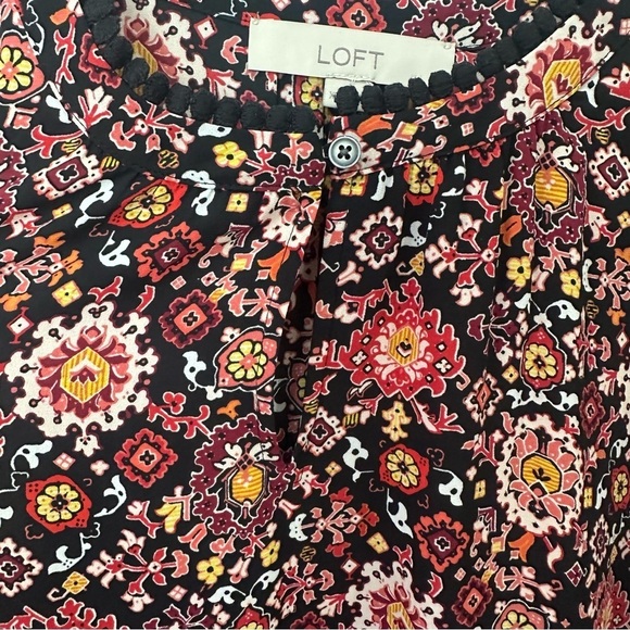 Loft Floral Long Sleeve Flowy Blouse - Picture 4 of 6